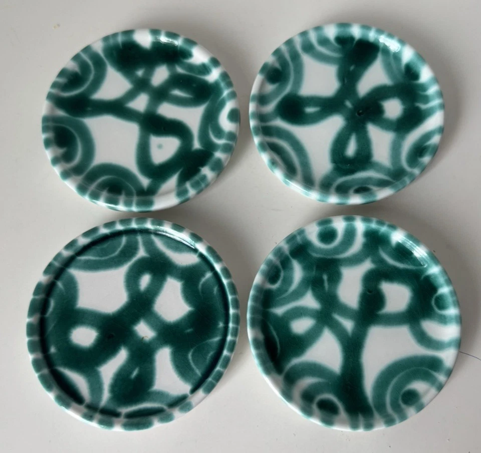 Gmundner Keramik grün geflammt 4 Untersetzer rund 9 cm GK289 (2605DE4) 05/26 - Bild 1 von 4