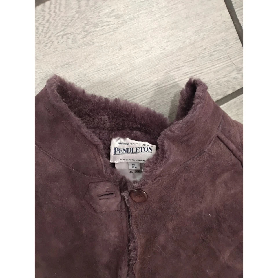 Pendleton Womens Burgundy Shearling Lined Suede Vest XL - Image 2 of 4