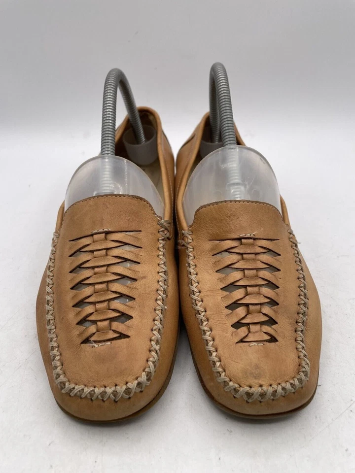 Mocasín para mujer Thom McAn talla 8 cuero marrón puntera cuadrada tejido plano sin cordones Foto 2 de 4