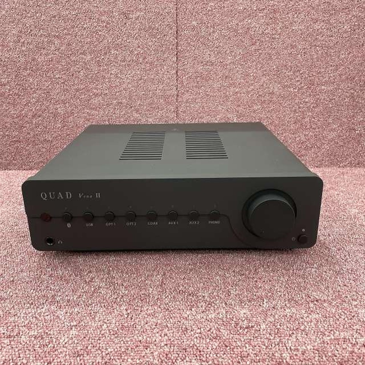 QUAD VENA II Integrated Amplifier w/ Box Accessories Tested from 