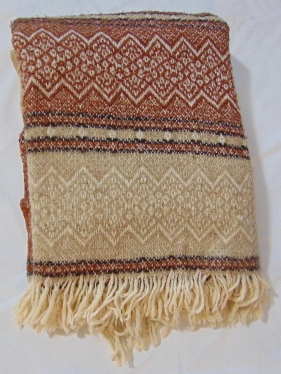 Amana Woolen Mills brown tan Fair Isle pattern wool throw blanket 65