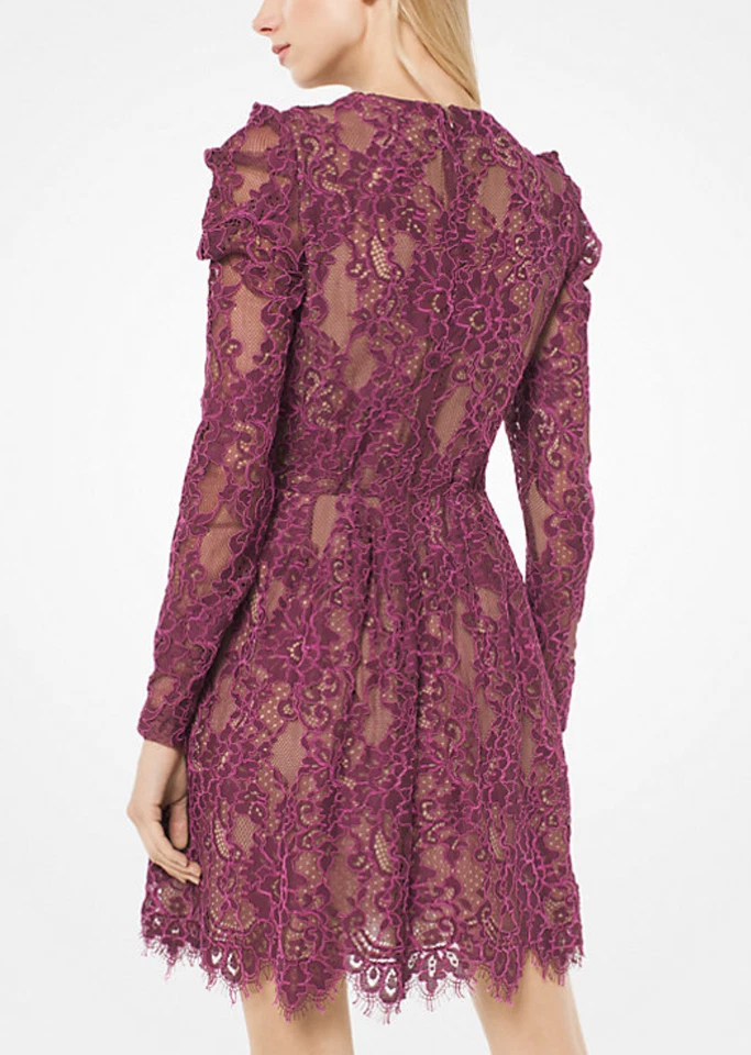 Vestido de festa Michael Kors com cordão recortado floral renda tamanho 2 manga folhada rosa - Imagem 3 de 4