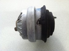 1998-2000 MERCEDES-BENZ C280 W202 ~ ENGINE MOUNTING 