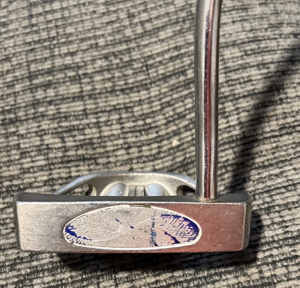 Affinity V Rod VR 8 Stainless Steel Putter Right Handed 35" - Needs New Grip - Image 3 of 4
