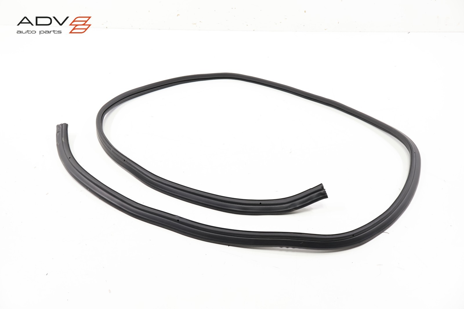 2009 - 2018 FERRARI CALIFORNIA T TRUNK DECK LID BODY WEATHERSTRIP SEAL OEM