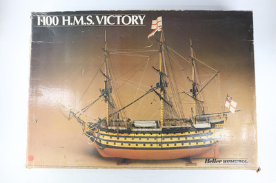 Heller 1:100 H.M.S. Victory Model Kit