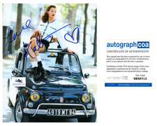 SUPERMODEL KATE MOSS AUTOGRAPH SIGNED 8X10 PHOTO ACOA COA