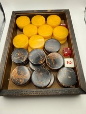 Vtg Bakelite Backgammon Chocolate/Butterscotch Marbled 30 Checkers 3 Dice w/Case