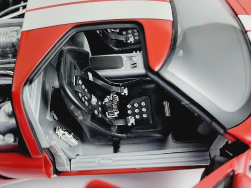 Beanstalk 1:18 Ford GT Diecast Model | Red - Picture 20 of 22