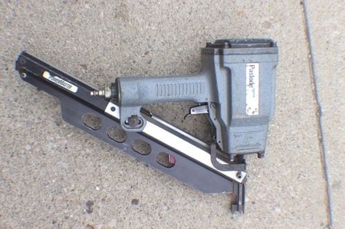 Paslode PowerMaster Air Framing Nailer Nail Gun AS-IS - Picture 2 of 2