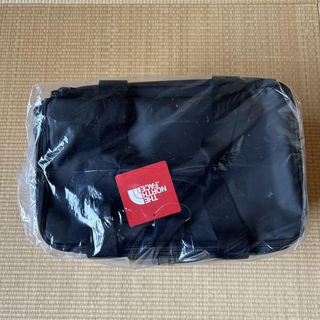 THE NORTH FACE Standard Exclusive Record Bag 7 inch CRATES 7 THE NORTH FACE Standard Exclusive Record Bag 7 inch CRATES 7