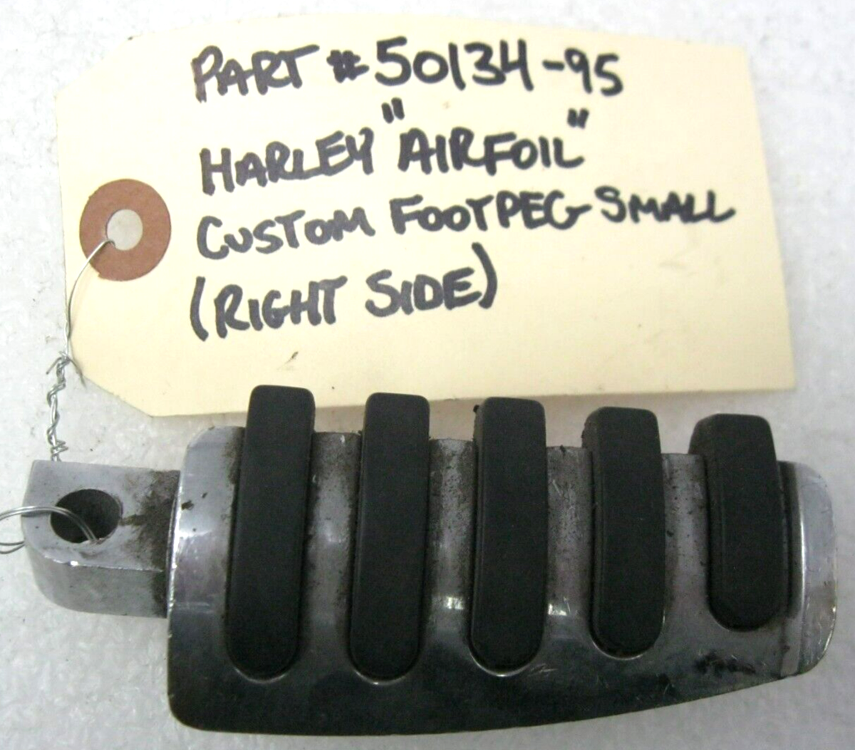 Harley-Davidson OEM XL Dyna Softail V-Rod Airfoil RIGHT Foot Peg