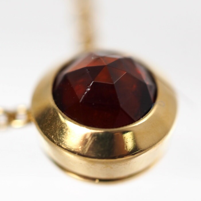 Tiffany & Co. 750 K18 YellowGold YG Necklace Garnet January