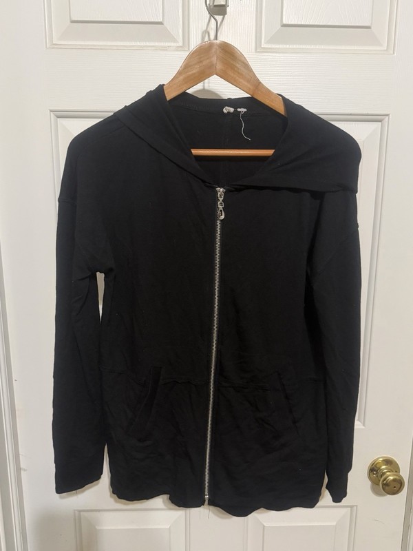 Women's Black Full Zip Lightweight Hoodie Size Medium Regular GUC Activewear