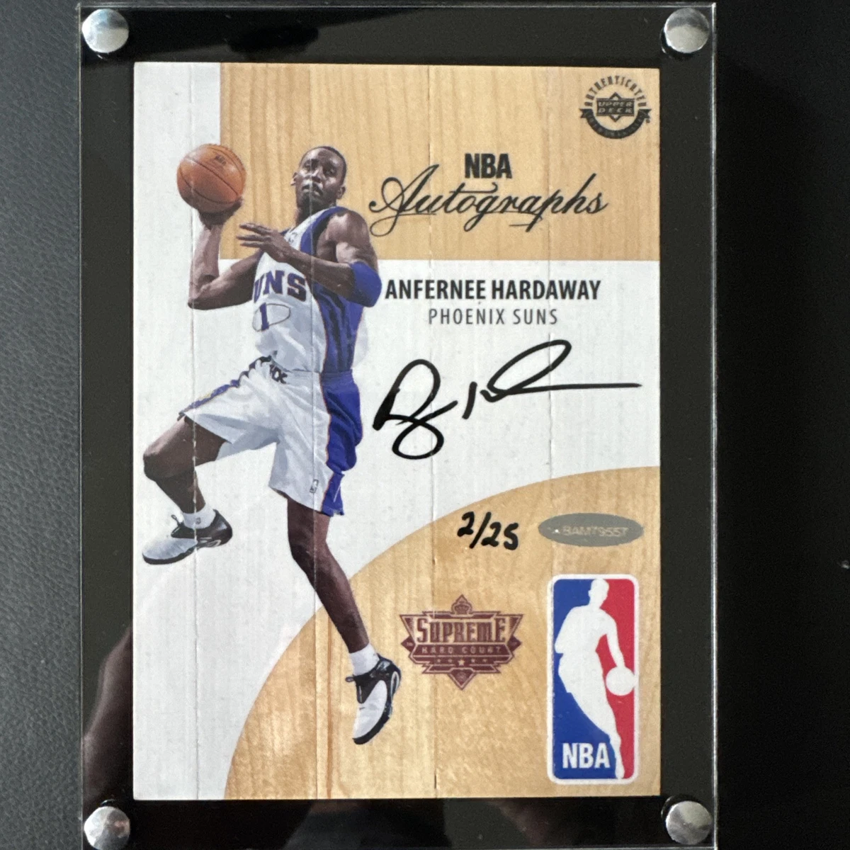 2017-18 Upper Deck Supreme Hardcourt Basketball Trading Cards for