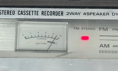 HITACHI TRK-8180 Retro FM/AM Boombox 1979 2-Way 4-Speaker Fully