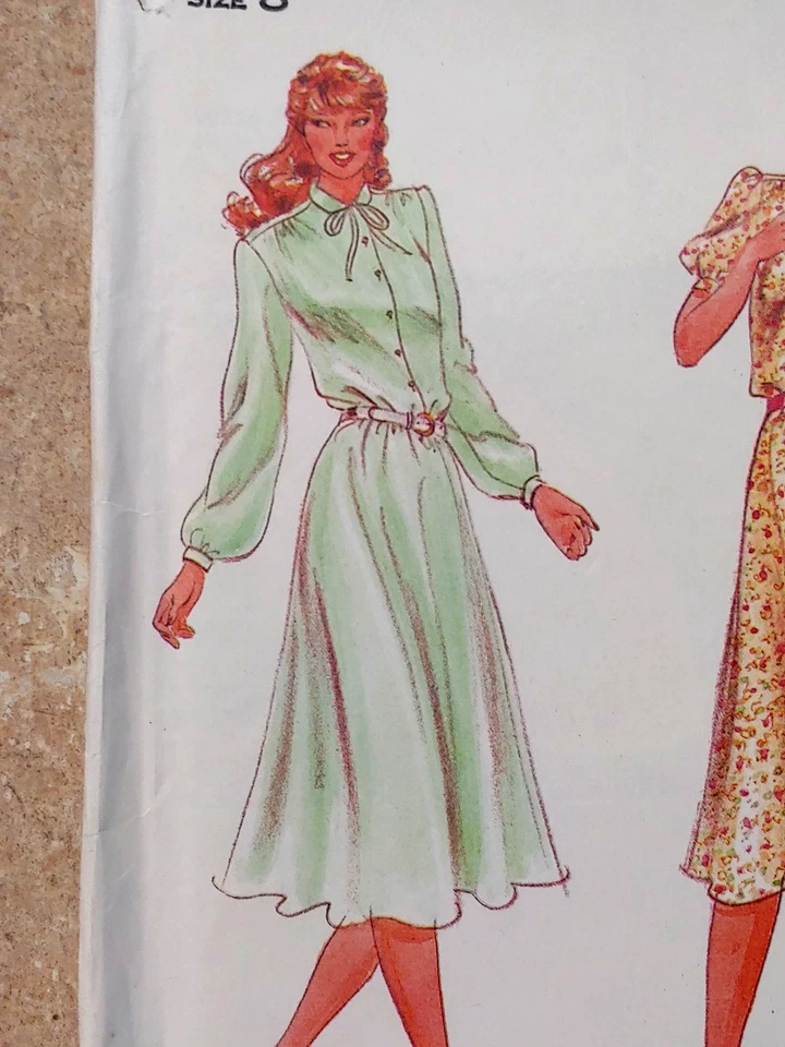 Vintage  Butterick 3707 Misses sz 8 Loose Flared Dress Below Mid Knee 1970's - Image 2 of 4