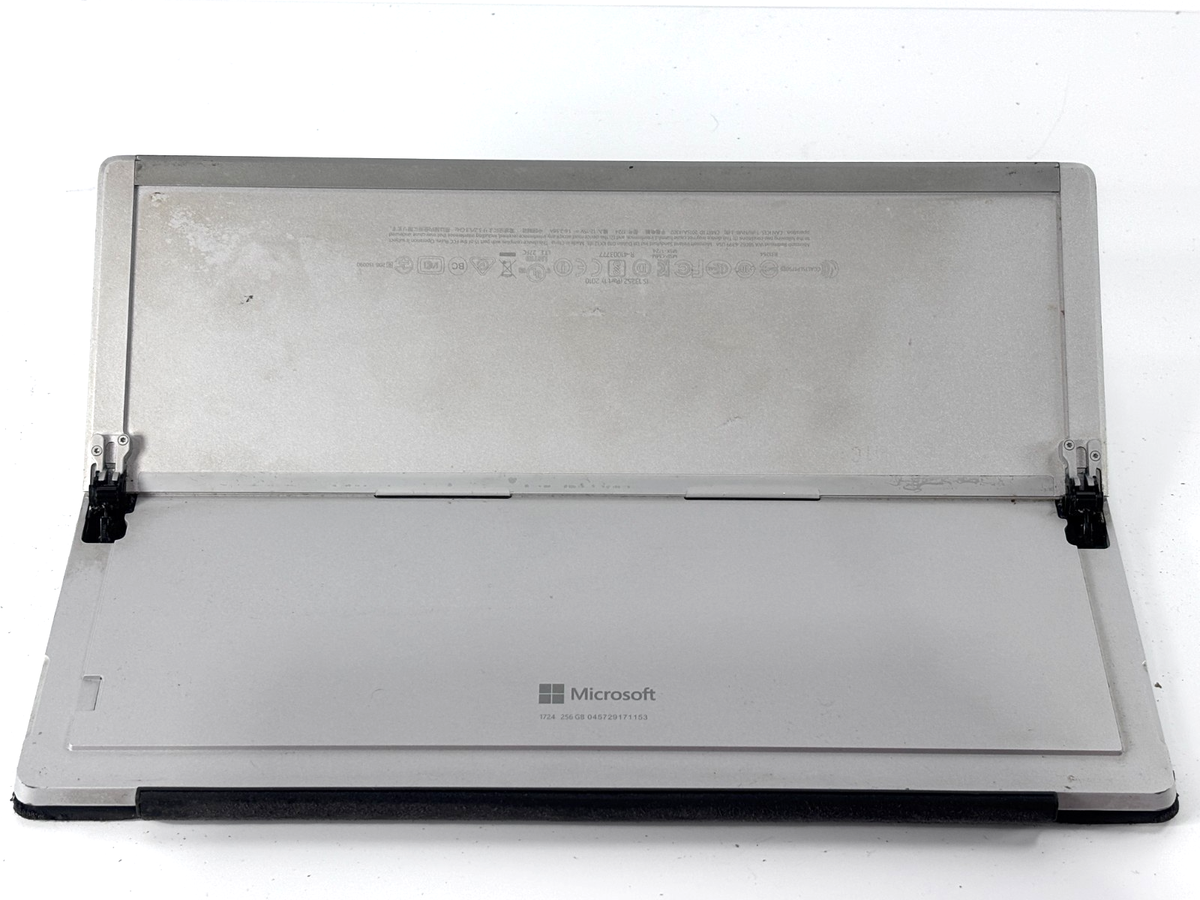 Microsoft Surface Pro 4 1724 - 12.3