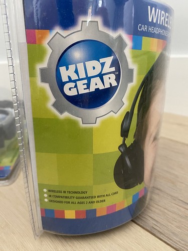 Kidz Gear Wireless Car Headphones For Kids - Picture 3 of 6