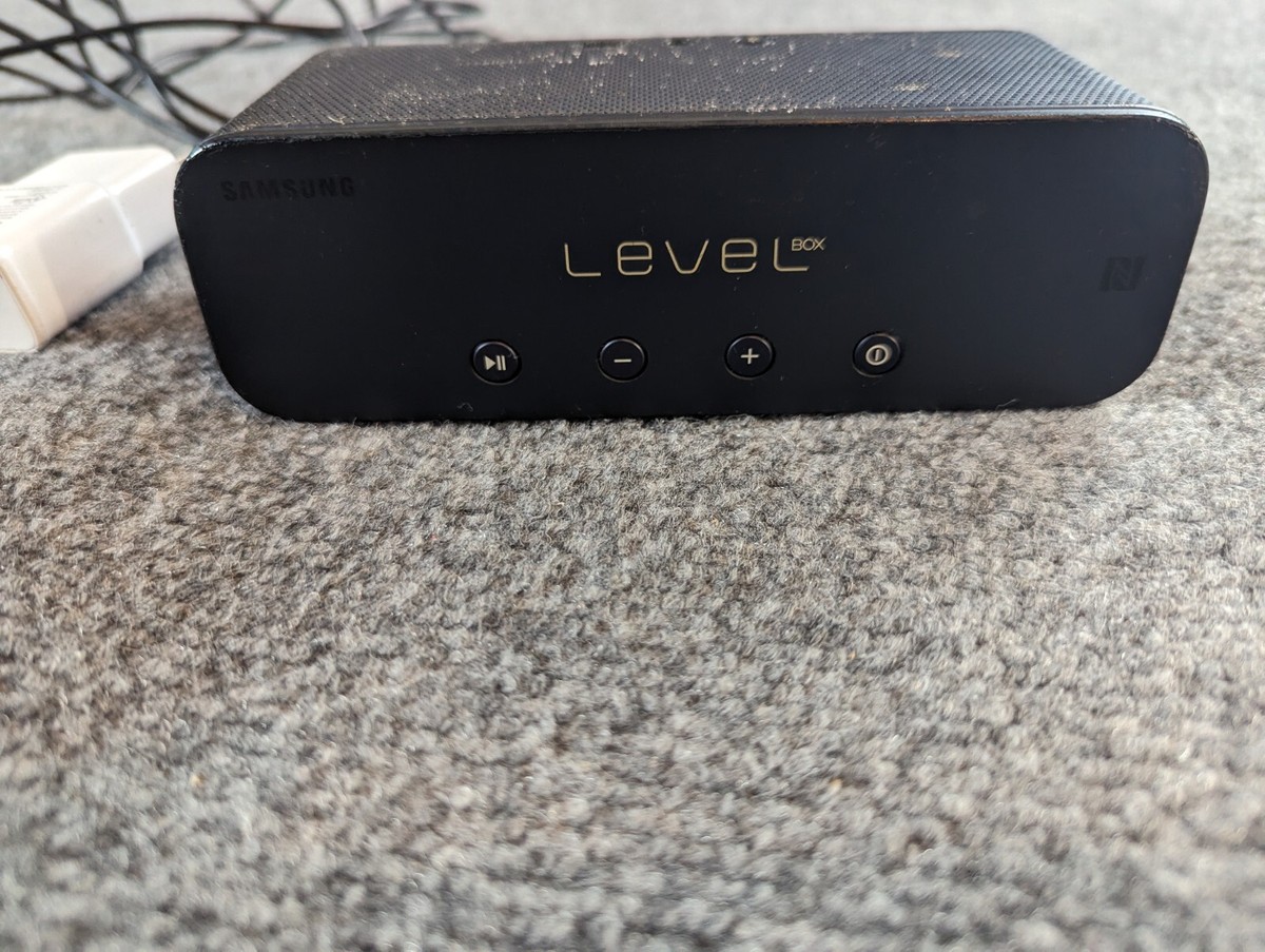 Samsung Level Box Mini EO-SG900 Wireless Portable Bluetooth
