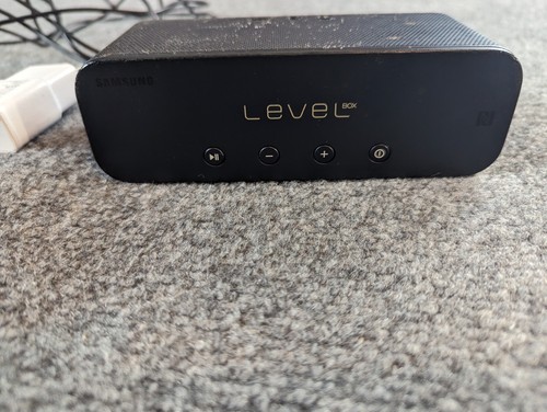 Samsung Level Box Mini EO-SG900 Wireless Portable Bluetooth Speaker - Picture 2 of 7