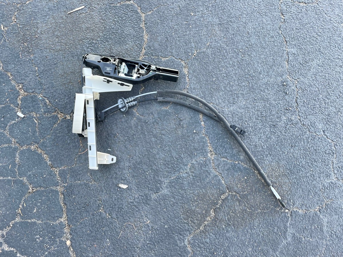 OEM 2020 - 2023 FORD EXPLORER FRONT RIGHT DOOR LATCH LOCK ACTUATOR