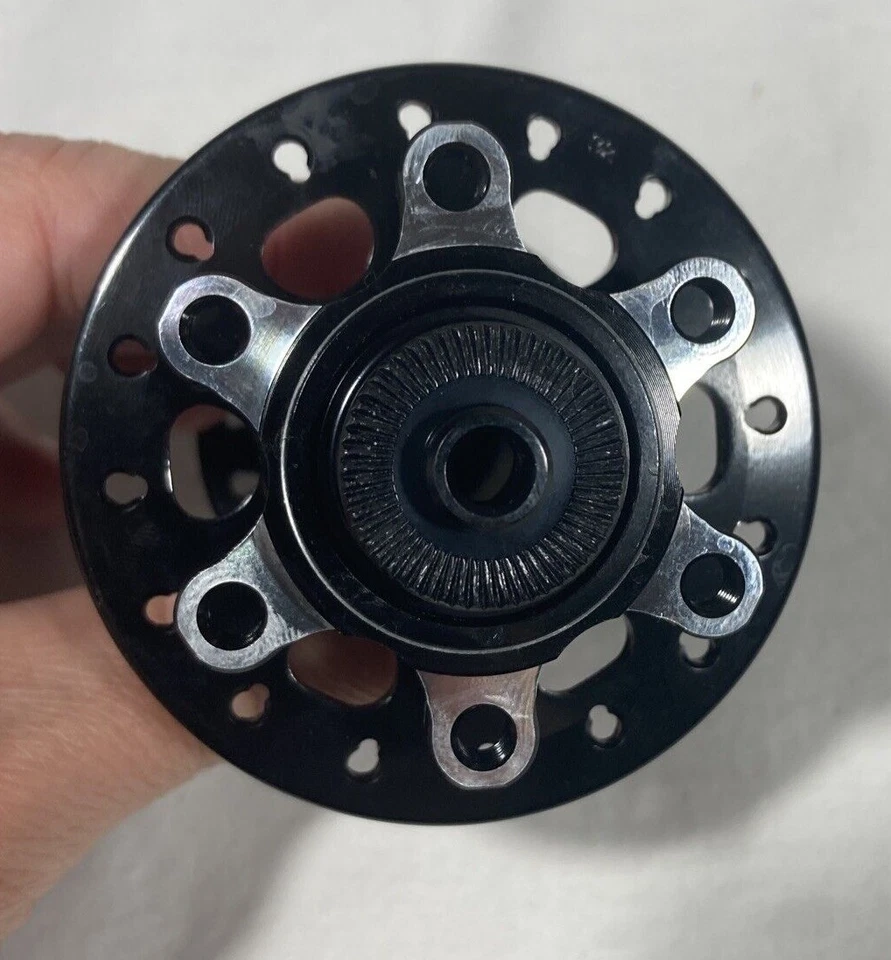 Buje negro Novatec 32 orificios ANTIGUO: 100 mm D791SB (5 mm) para disco de bicicleta de montaña MTB con QR Foto 4 de 4