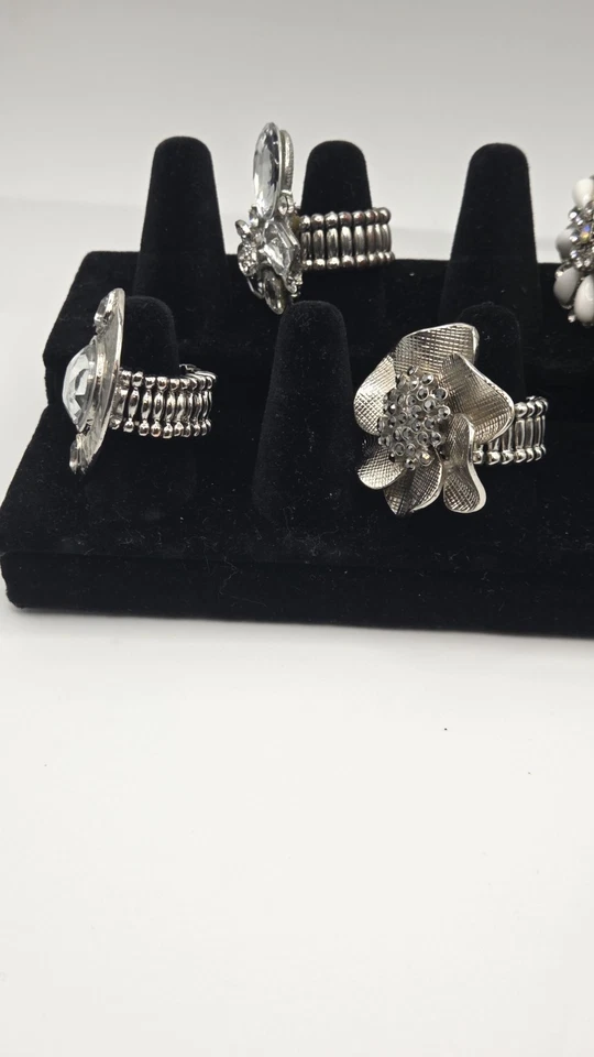 Lote de 6 Anillos Elásticos - Tono Plateado Distintivo Cóctel Moda Ajustable... Foto 2 de 4