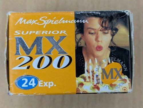 Kamera Film Superior MX 200 24 Belichtungen 35mm abgelaufen 03/2004