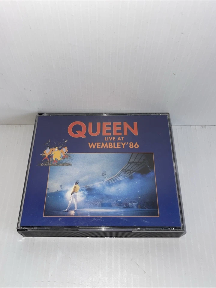 ROCK/ALTERNATIVE/GRUNGE 70'S 80'S 90'S CD'S LOT OF 13 QUEEN GNR CRAZY TOWN B-52 - Image 2 of 4