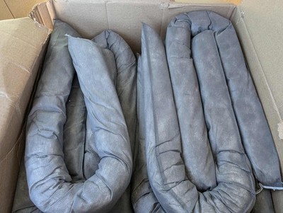 Brady SPC BSC20 Basic Universal Socks 3'' Dia x 42'' L Case of 19 OPEN BOX