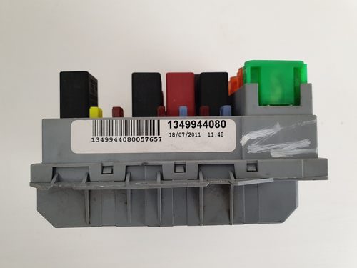 # Citroen Relay Ducato Peugeot Boxer 2006-on Under Bonnet Fuse Box 1349944080 - Picture 3 of 4