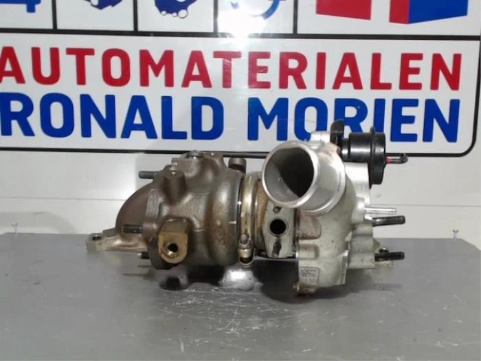 Turbolader Kia Soul II PS 282312B800 P10750221 - Bild 2 von 4