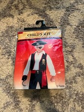 CostumesUSA Child's Pirate Kit 5pcs Size: Up to Child 10 