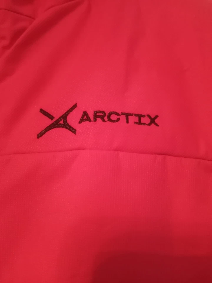 Arctix 女式 Boulder 绝缘夹克,尺寸 3X 和 Fuchsia 颜色。 — 第 4/4 张图片