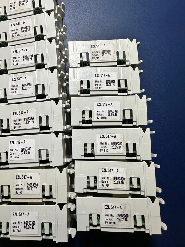 Relé calefactor electrónica lavavajillas Miele EZL 517-A 09053390 - Imagen 3 de 4