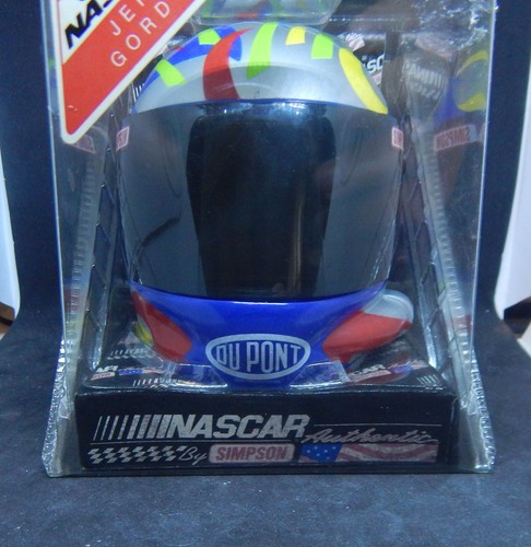 2001 Official Nascar -JEFF GORDON Mini Rainbow DuPont Helmet (NEW) .33 SCALE - Picture 2 of 8