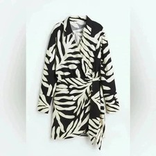 H&M WRAP DRESS SIZE MEDIUM