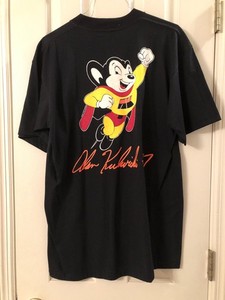 Rare Vintage Alan Kulwicki Hooters Racing Mighty Mouse Shirt NASCAR Size Large.