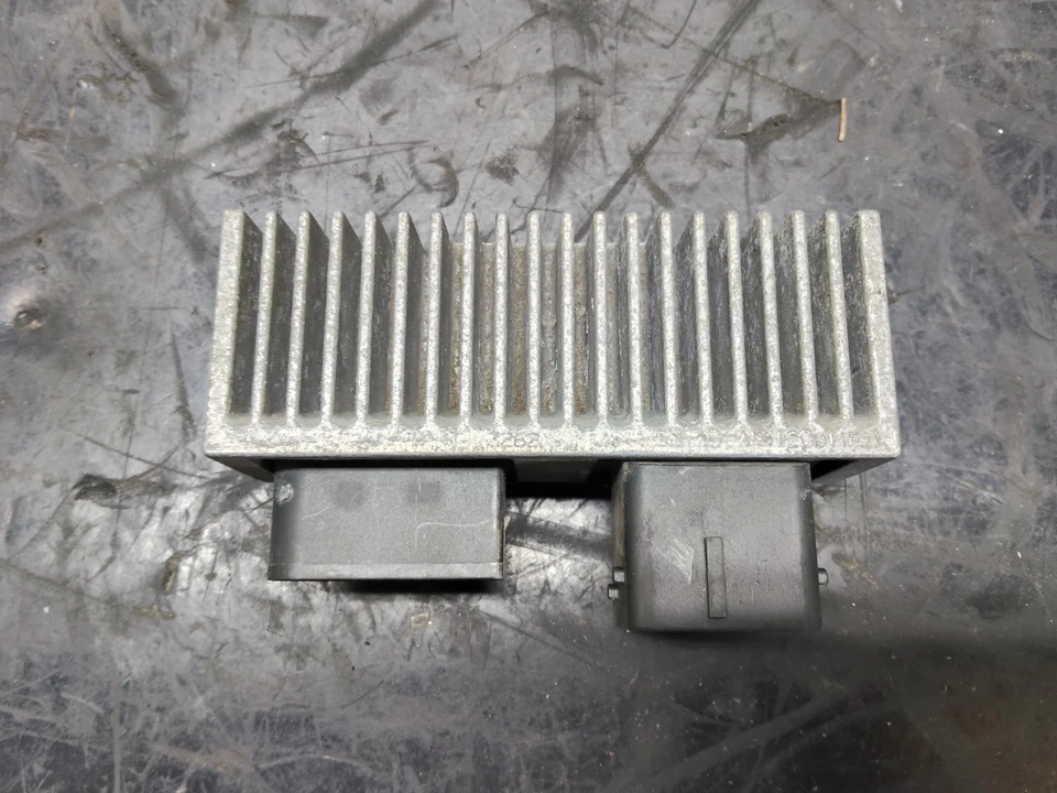 CENTRALINA RELE CANDELETTE RENAULT MASTER OPEL MOVANO 2.3 CDTI 2013 8200558438 - Imagen 2 de 4