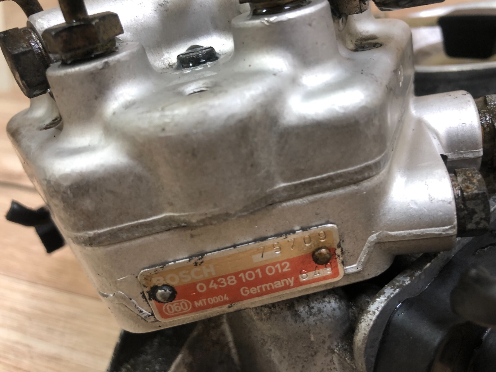 MERCEDES BENZ OEM 300CE 300E 300TE 300SE 260E 190E FUEL INJECTION DISTRIBUTOR 5 eBay