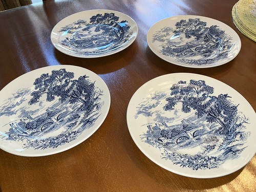VINTAGE WEDGEWOOD CHINA COUNTRYSIDE 10" DINNER PLATES - Picture 8 of 11