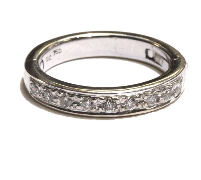 18K White gold Arthritic shank Natural Diamond wedding band ring 3.2g VS2 .16ct