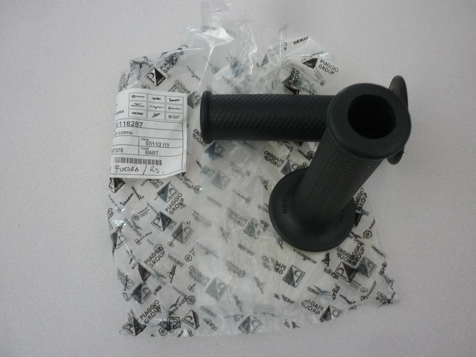 AP8118287 COPPIA MANOPOLE ORIG. APRILIA RS , FUTURA ,EUROPA,TUONO 50/125/250 cc