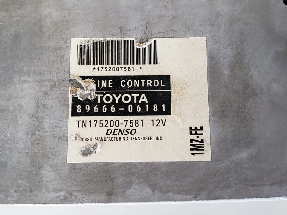 2001 Toyota Camry 89666-06181 компьютер мозг управления двигателем ECU ECM EBX модуль - Изображение 2 из 4