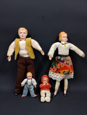 Vintage Dollhouse Miniature Family of Dolls Caco Mom Dad Son and Baby Germany