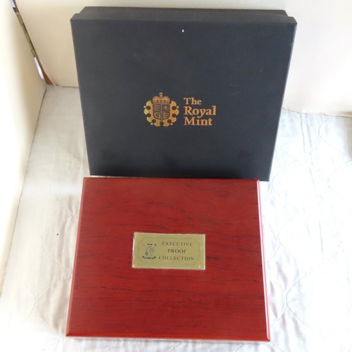 2007 UK ROYAL MINT 12 COIN EXECUTIVE PROOF SET - boxed/coa/outer - Picture 4 of 4