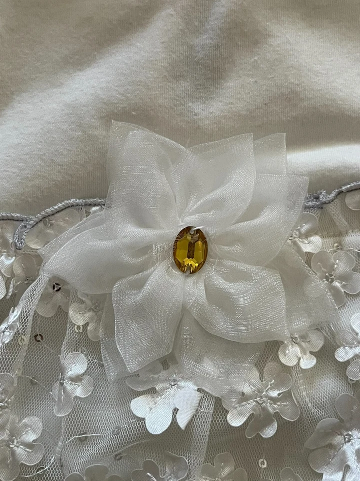 Nuevo con etiquetas Maxi Vestido Cachcach 0 3 M Largo 3D Apliques Florales Blanco Sesión de Fotos Bebé Foto 2 de 4