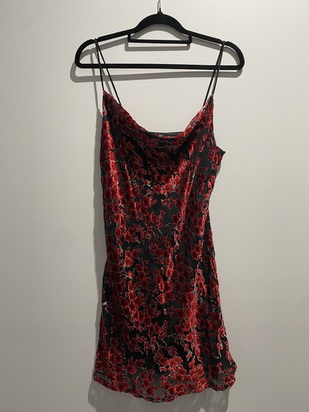 Blossom Womens Dress Size 8 Black Red Floral Velvet Cowl Neck Slip Mini Y2K