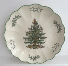 Spode England Christmas Tree 8 inches round fluted dish serving bowl  